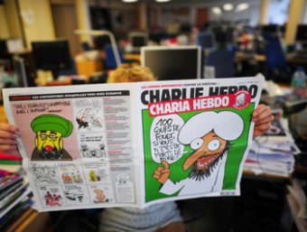 Во Франции неизвестные расстреляли сотрудников сатирического журнала "Шарли Эбдо": 12 убитых (фото, видео)