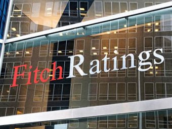 Fitch снизило рейтинги 13 российских компаний: в списке РЖД, ЛУКОЙЛ, Газпром