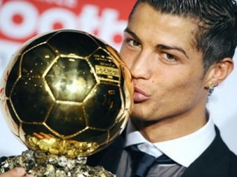 Криштиану Роналду стал обладателем «Золотого мяча» — 2014