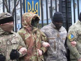 Бойцы «Айдара» в Киеве начали штурм Минобороны Украины (ВИДЕО)