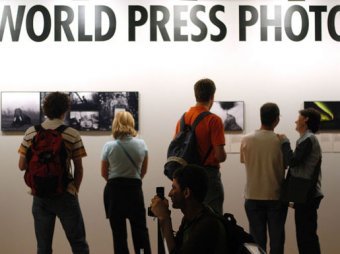 Лучшим на World Press Photo стал снимок петербургской гей-пары