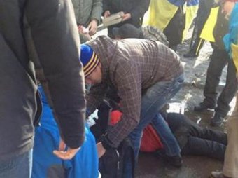 В Харькове произошёл взрыв во время мирного шествия: двое погибших