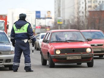 Гаишник отказался от взятки в 200 тысяч рублей