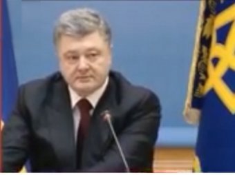 Говоря об обстреле Краматорска, Порошенко едва не расплакался