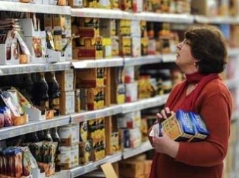 СМИ: в России торговые сети заморозят цены на продукты на два месяца
