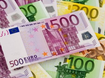 Курс евро на Московской бирже упал до 63 рублей