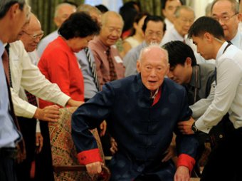 В Сингапуре скончался автор "экономического чуда", премьер Ли Куан Ю