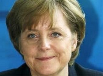 Журнал Spiegel поместил на обложку Меркель в окружении нацистов