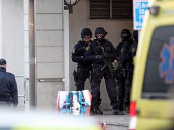 В Швеции неизвестных расстреляли посетителей ресторана: двое погибли, восемь ранены