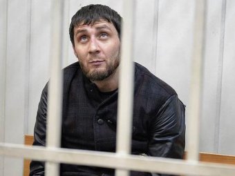 Дадаев заявил, что после первых выстрелов Немцов был еще жив и пытался подняться