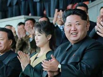 Жена лидера КНДР Ким Чен Ына впервые с 2014 года появилась на публике