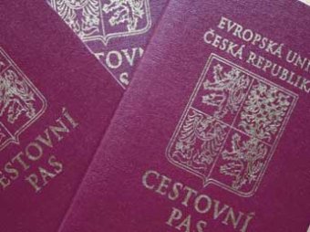Эксперты назвали страны, чьи паспорта самые "могущественные"