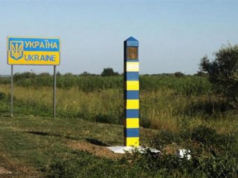 Россия вырыла ров в 100 км на границе с Украиной