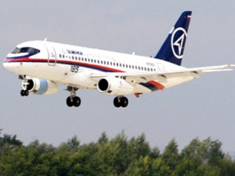 Самолёт Superjet-100 потерял часть двигателя при взлете из "Шереметьево"