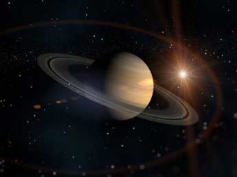 NASA показало новые снимки Сатурна и его колец