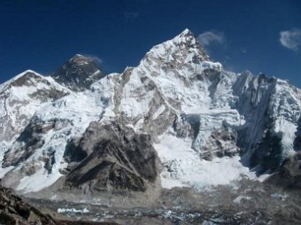 Учёные: Эверест стал ниже из-за землетрясения в Непале