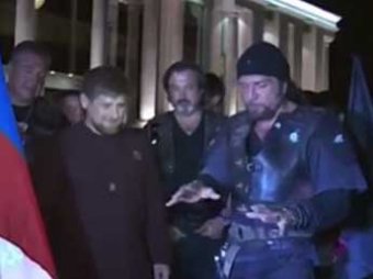 Фонд имени Кадыров подарил "Ночным волкам" новые мотоциклы