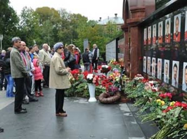 Семьи погибших под Ярославлем хоккеистов получат по 26 тыс. рублей вместо 1 млн