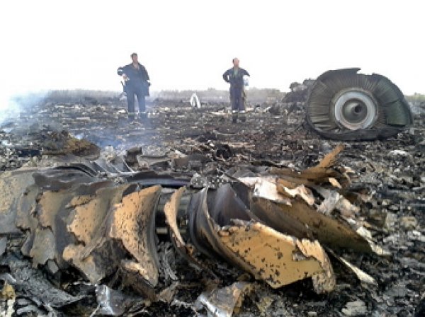 Эксперты Bellingcat готовы назвать имена 200 виновных в крушении Boeing на Донбассе