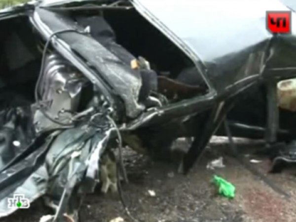 Жертвами аварии в Казахстане 19 июня 2015 стали 4 россиянина, пострадали ещё 13