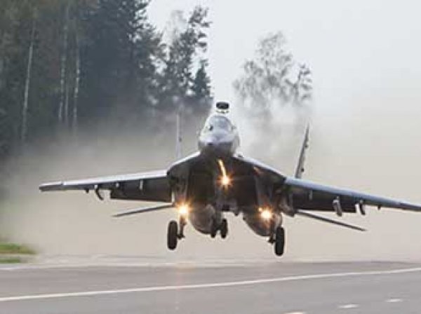 На полигоне под Астраханью разбился и сгорел МиГ-29, пилоты уже найдены