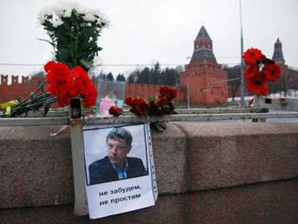 СМИ: обвиняемых по делу Немцова взяли по наводке агента из ресторана