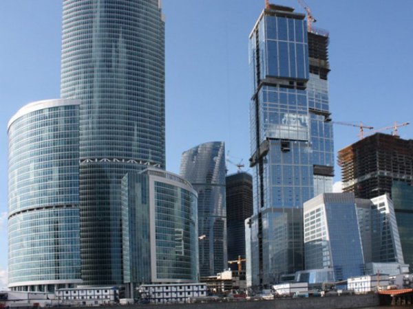 Москва вылетела из десятки самых дорогих городов планеты