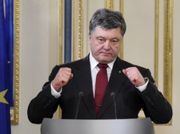 Порошенко заявил, что живет «в разных вселенных» с Путиным