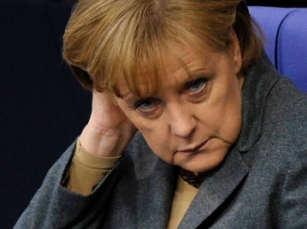 Меркель допустила возможность ужесточения санкций против России