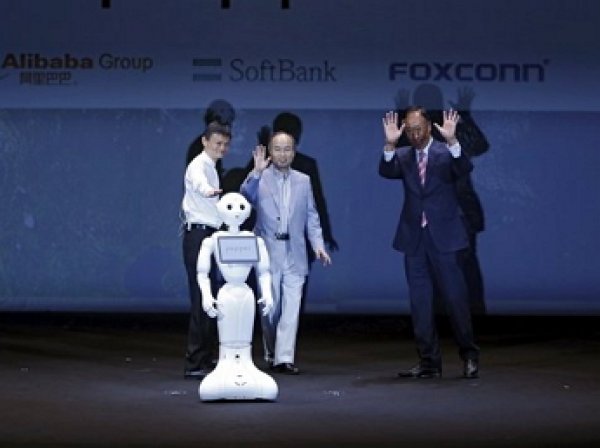 В Японии первую 1000 человекообразных роботов Pepper распродали за минуту
