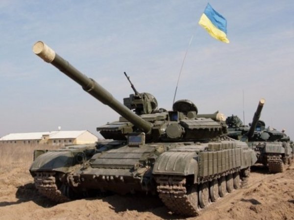 На украинских сайтах работы появились вакансии танкистов и морпехов