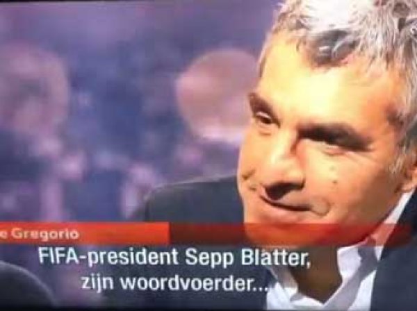 Пиарщик ФИФА уволился после шутки о президенте федерации Блаттере