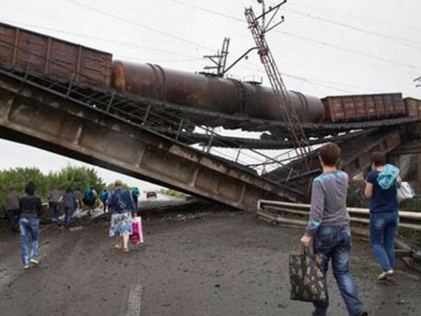 Новости ДНР 24 июля 2015: ополченцы заявили, что силовики с февраля совершили почти 40 терактов на железной дороге (ВИДЕО)