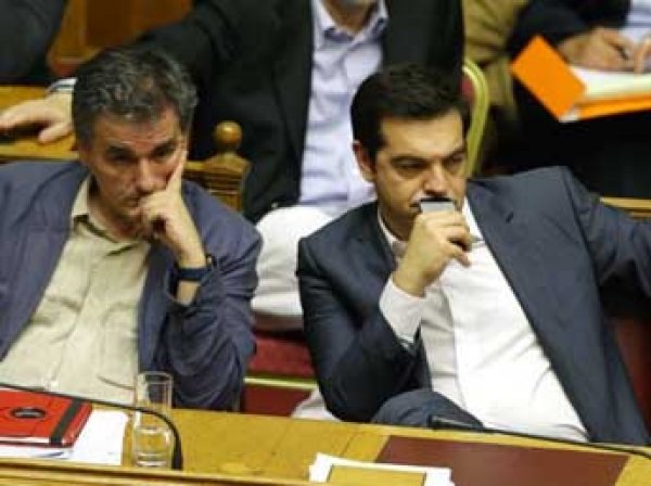 Парламент Греции принял пакет мер жесткой экономии