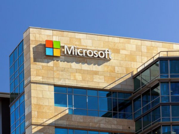 Как скачать Windows 10 без очереди выяснили СМИ