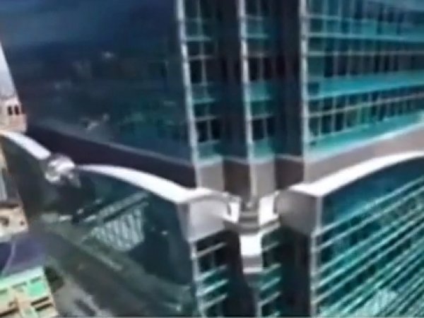 В Тайване туриста оштрафовали на  тыс. за столкновение дрона с небоскрёбом