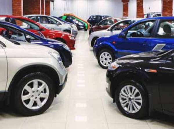Эксперты: до 80% новых авто в России продадут только со скидкой