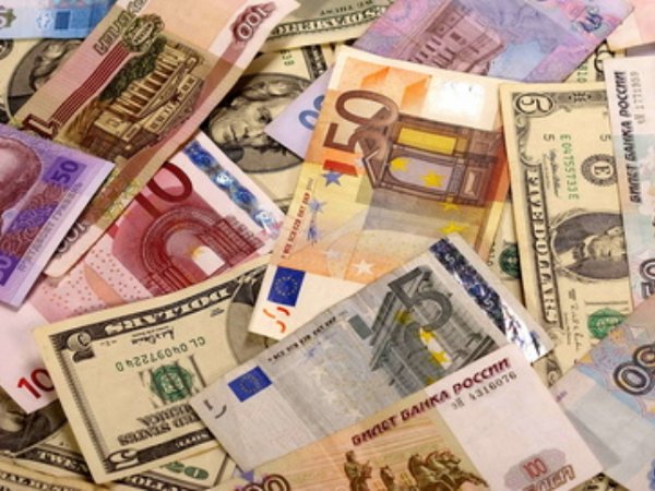 Курс доллара и евро на сегодня, 20 июля 2015: эксперты рассказали о курсе валют на грядущую осень