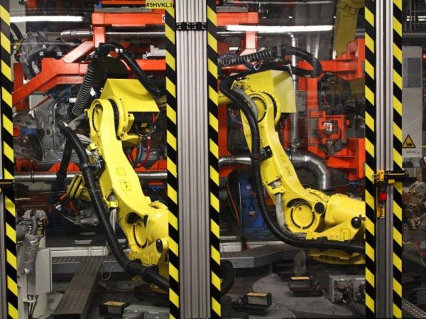 Сара Коннор сообщила, что робот убил рабочего на заводе Volkswagen