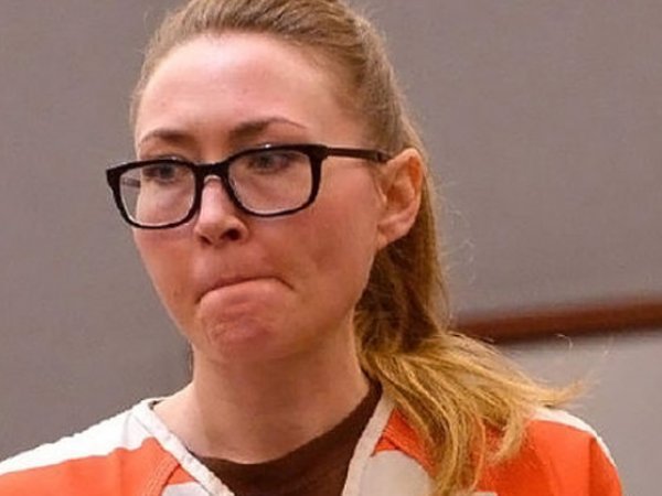 В США еще одну учительницу судят секс со старшеклассниками