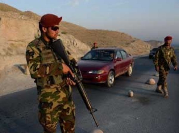НАТО по ошибке разбомбило блокпост афганской армии: 14 погибших