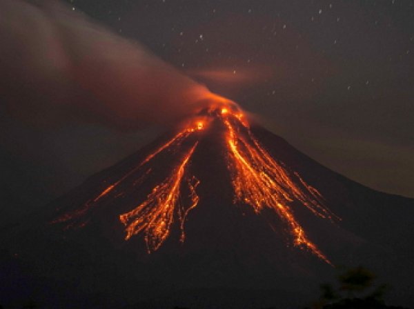 В Мексике проснулся вулкан Колима