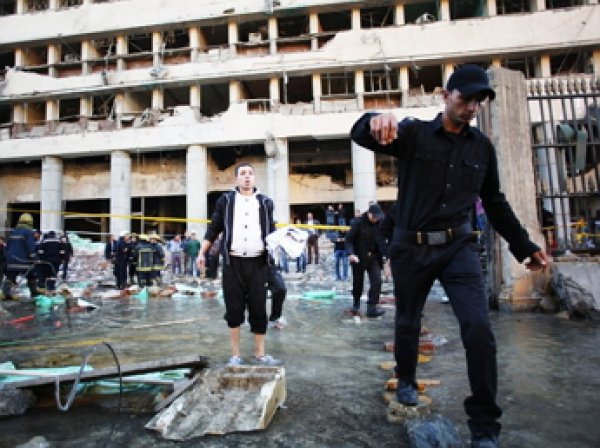 Прогремевший в Каире взрыв повредил здание посольства Италии