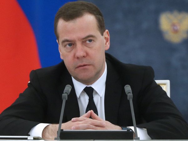 Центризбирком разрешил публиковать карикатуры на Дмитрия Медведева