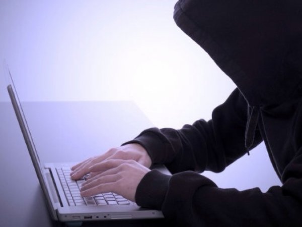 Хакеры рассылают россиянам письма с вирусом от имени ПФР