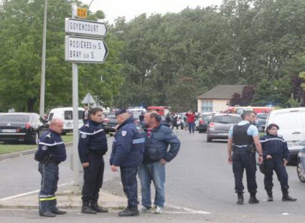 Во Франции мужчина расстрелял цыганский табор: 4 погибших
