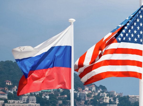 ВЦИОМ: большинство россиян считают США аморальной страной и "врагом номер один"
