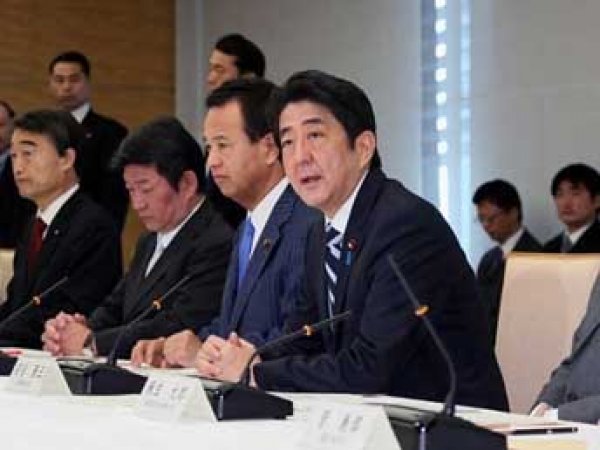 Премьер Японии извинился за Вторую мировую войну