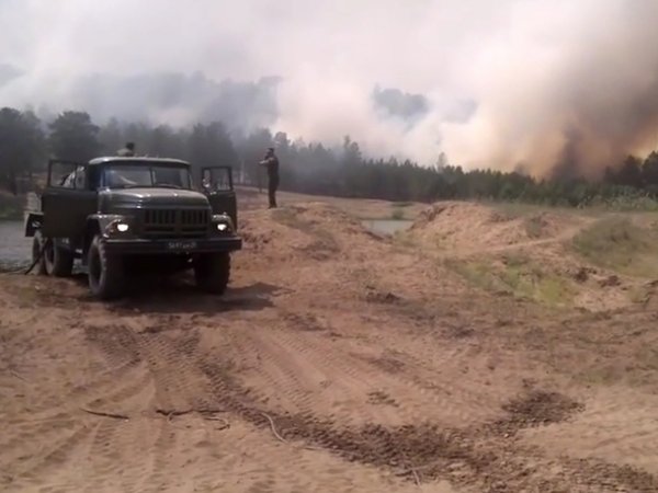 Пожары в Бурятии 2015, последние новости: во время тушения пожаров погиб парашютист (видео)