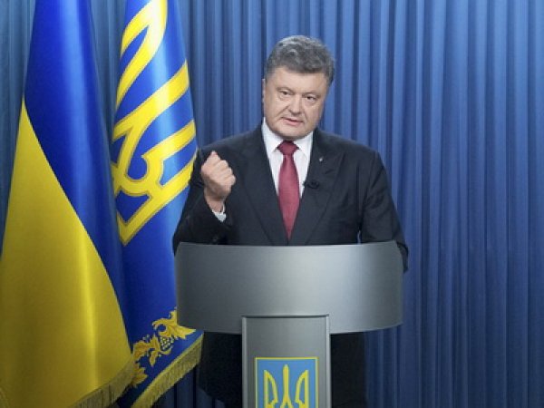 Порошенко обратился к нации в связи с беспорядками в Киеве